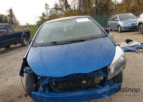 2013 Toyota Yaris Le from USA, damaged, VIN JTDKTUD3XDD564443